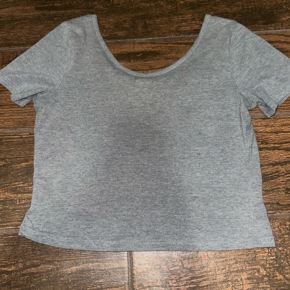 dark grey top - Picture 3 of 3